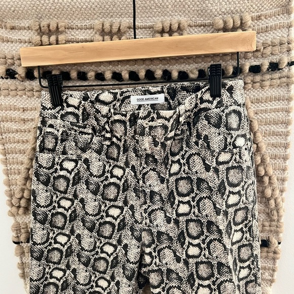 Good American Beige Snake Print Skinny Pants - Picture 2 of 12